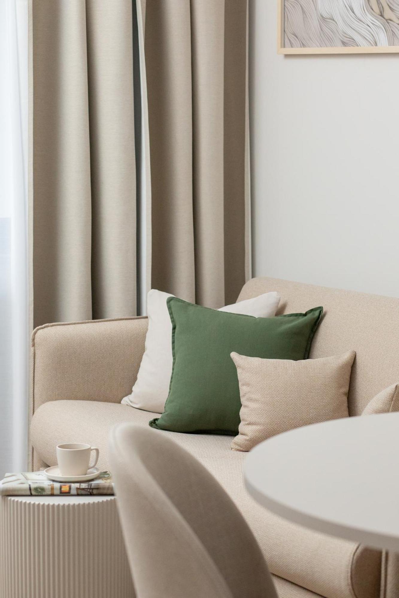 Ts Gold New Town Apartment & Free Private Parking シュチェチン エクステリア 写真