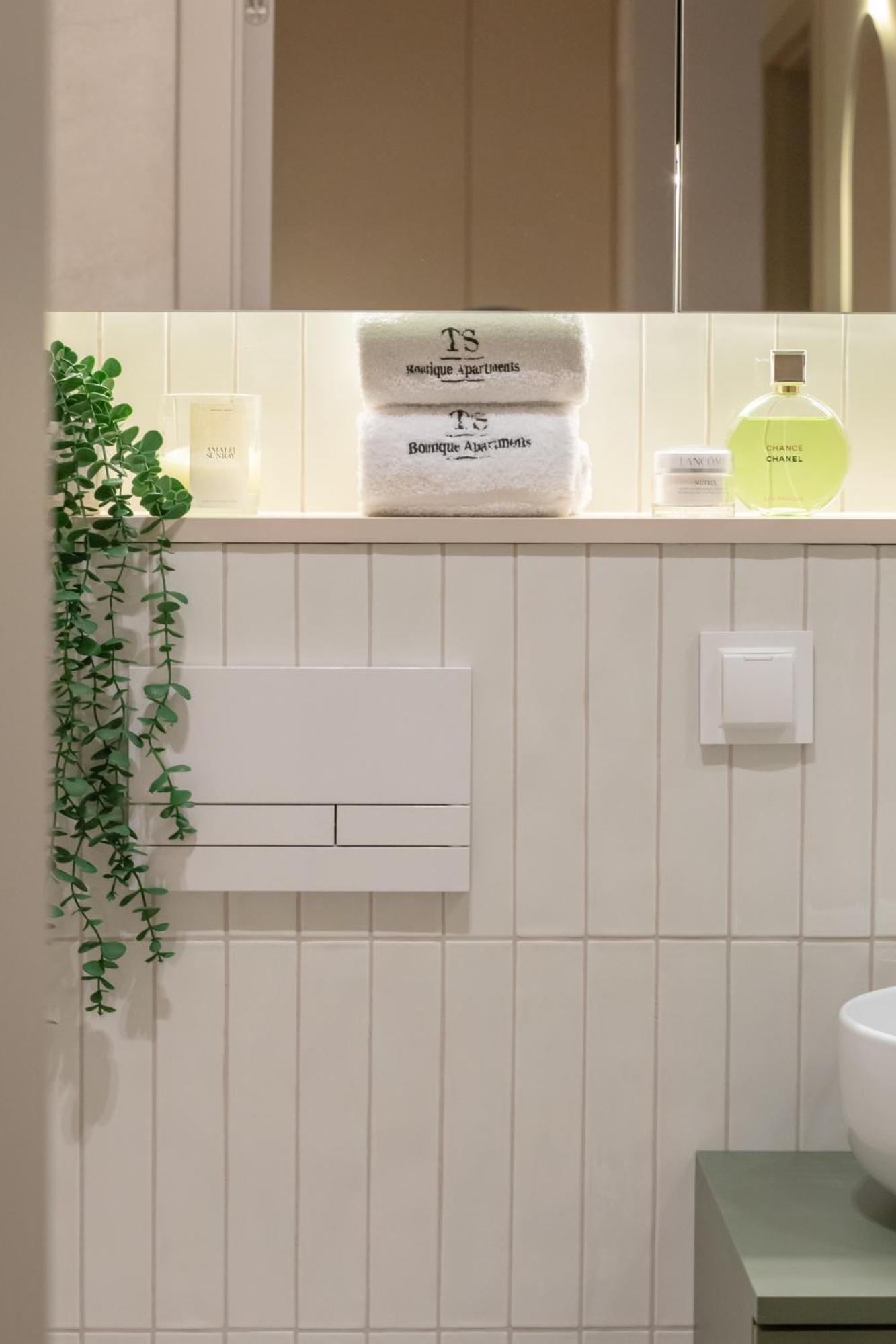 Ts Gold New Town Apartment & Free Private Parking シュチェチン エクステリア 写真